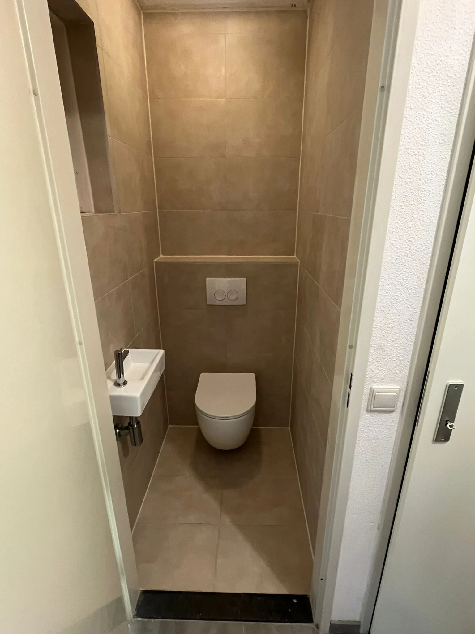 Na — Wc Renovatie